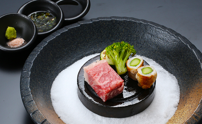 11-Course Hida Wagyu Beef Sukiyaki Kaiseki Dinner with Sushi & Tempura