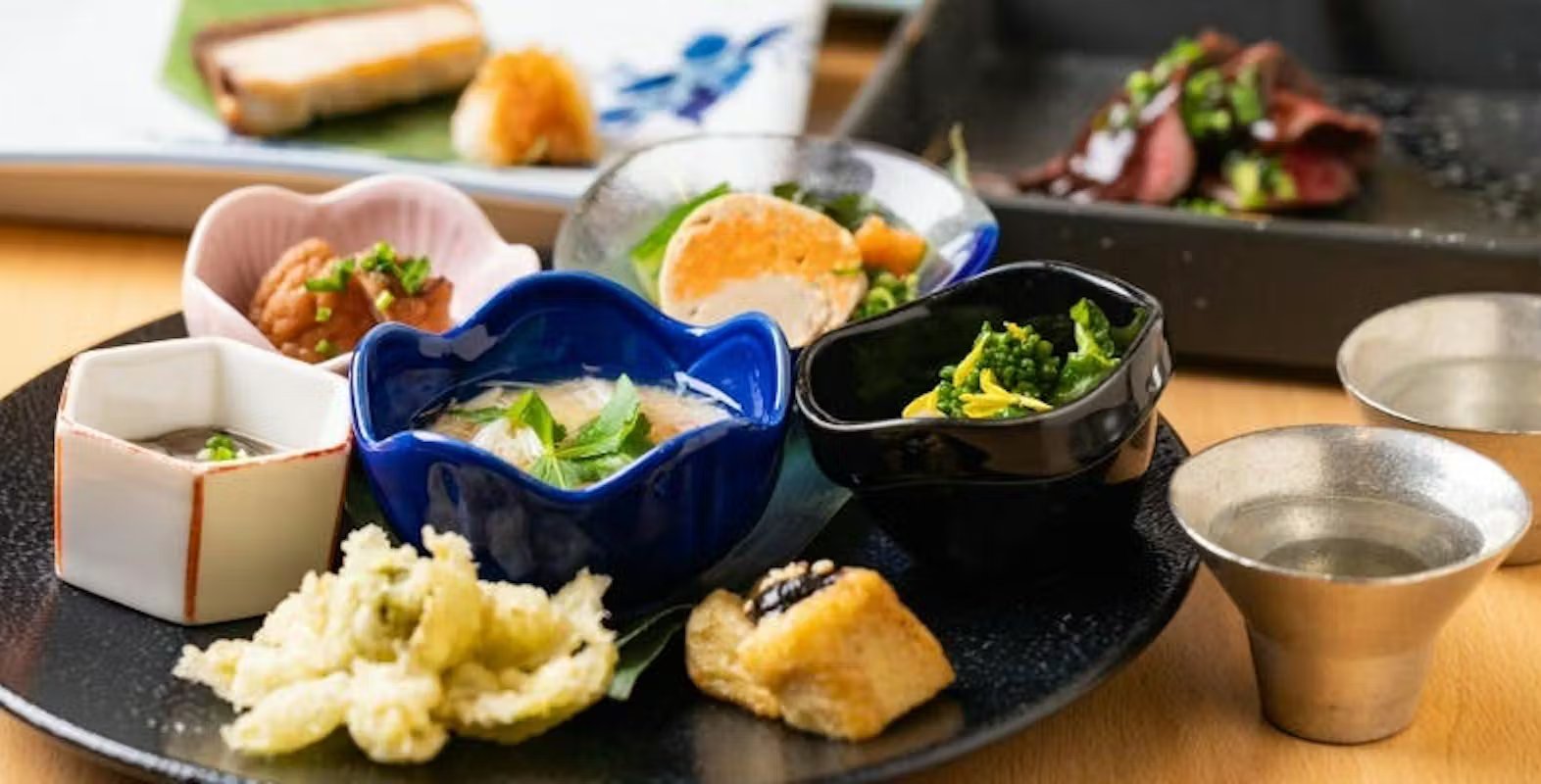 9-Course Seasonal Kaiseki with Clay-Pot Rice, Fresh Sashimi, and Premium Meat Selections