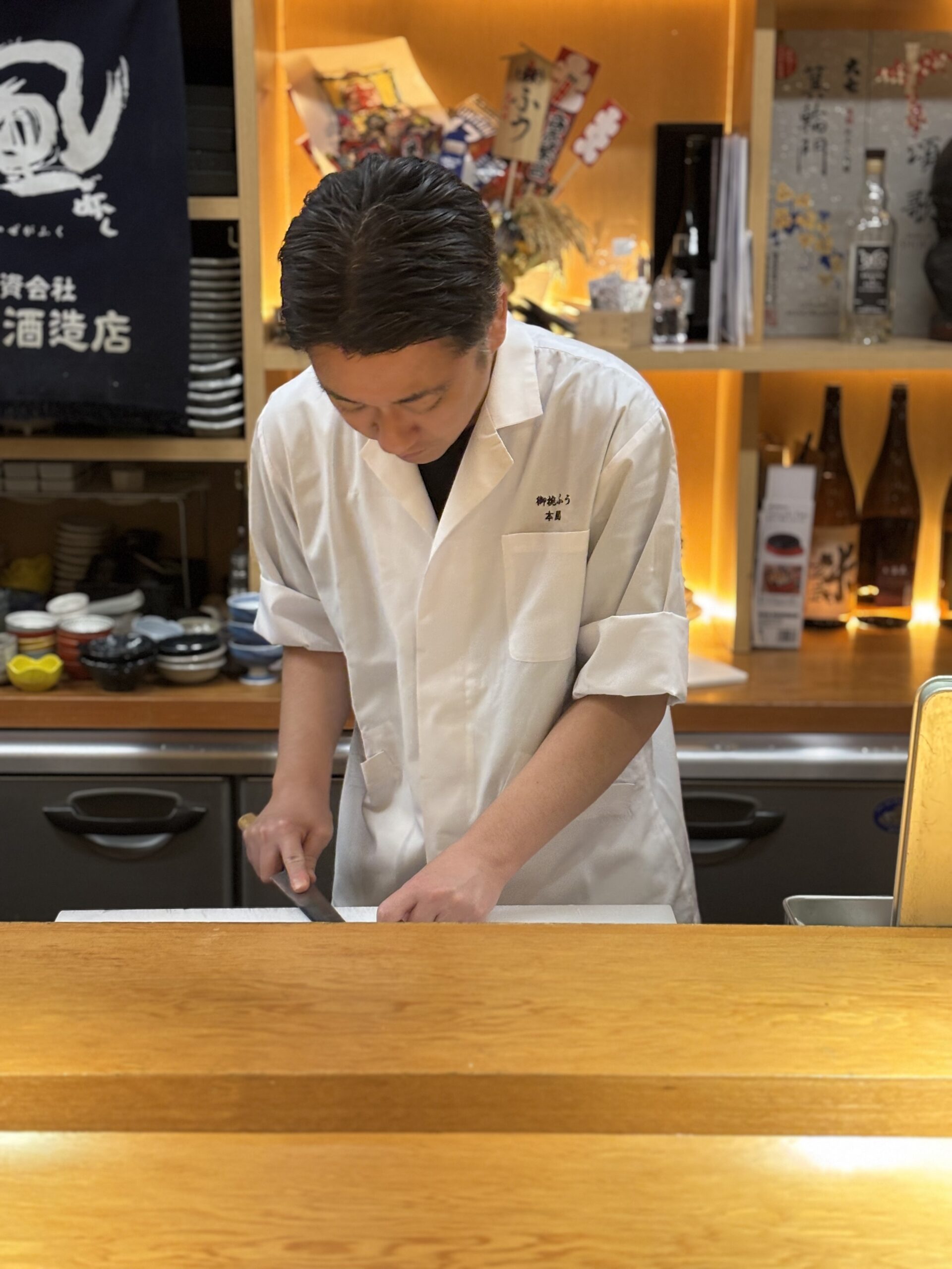 9-Course Seasonal Kaiseki with Clay-Pot Rice, Fresh Sashimi, and Premium Meat Selections