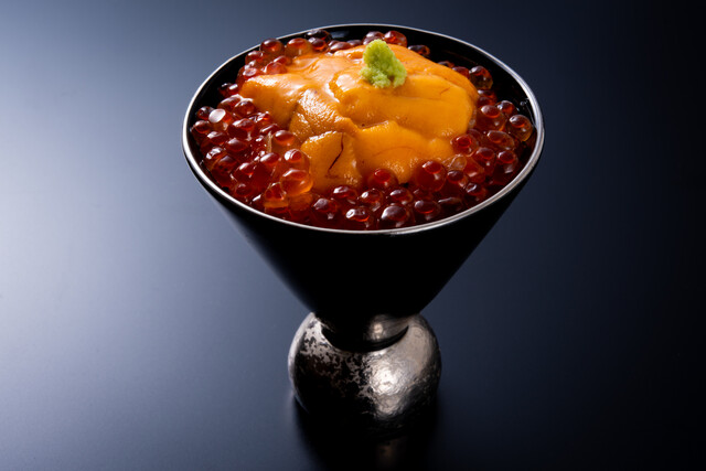 10-Piece Sushi Kaiseki with Uni & Ikura (Sea Urchin & Salmon Roe)