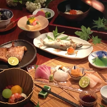 10-Course Traditional Kaiseki with Sushi, Wagyu Sirloin and Uni