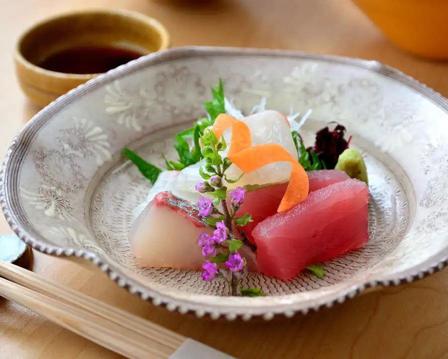 5-Course Kyoto Kaiseki with Omakase Tempura, Sashimi and a Drink of Your Choice